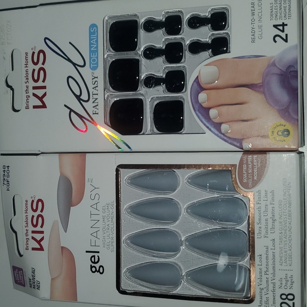 Nails - Picture 2 of 7
